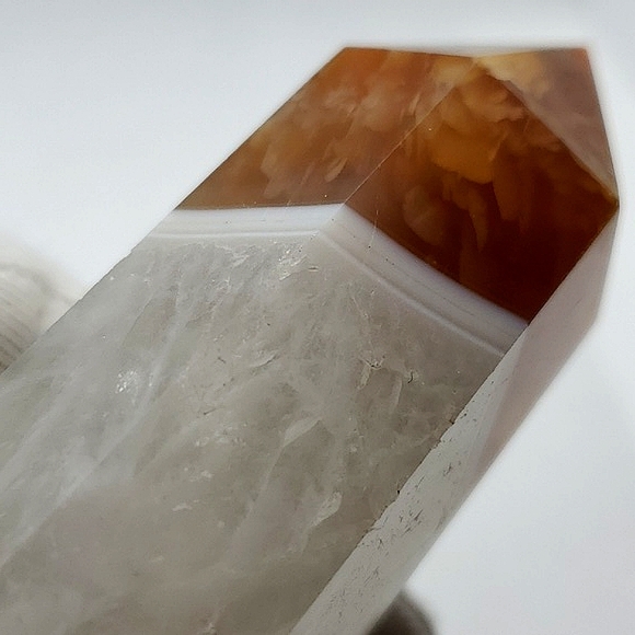Sardonyx Point Crystal Gemstone Two Tone Colors with Large Beautiful Banding - Picture 13 of 17